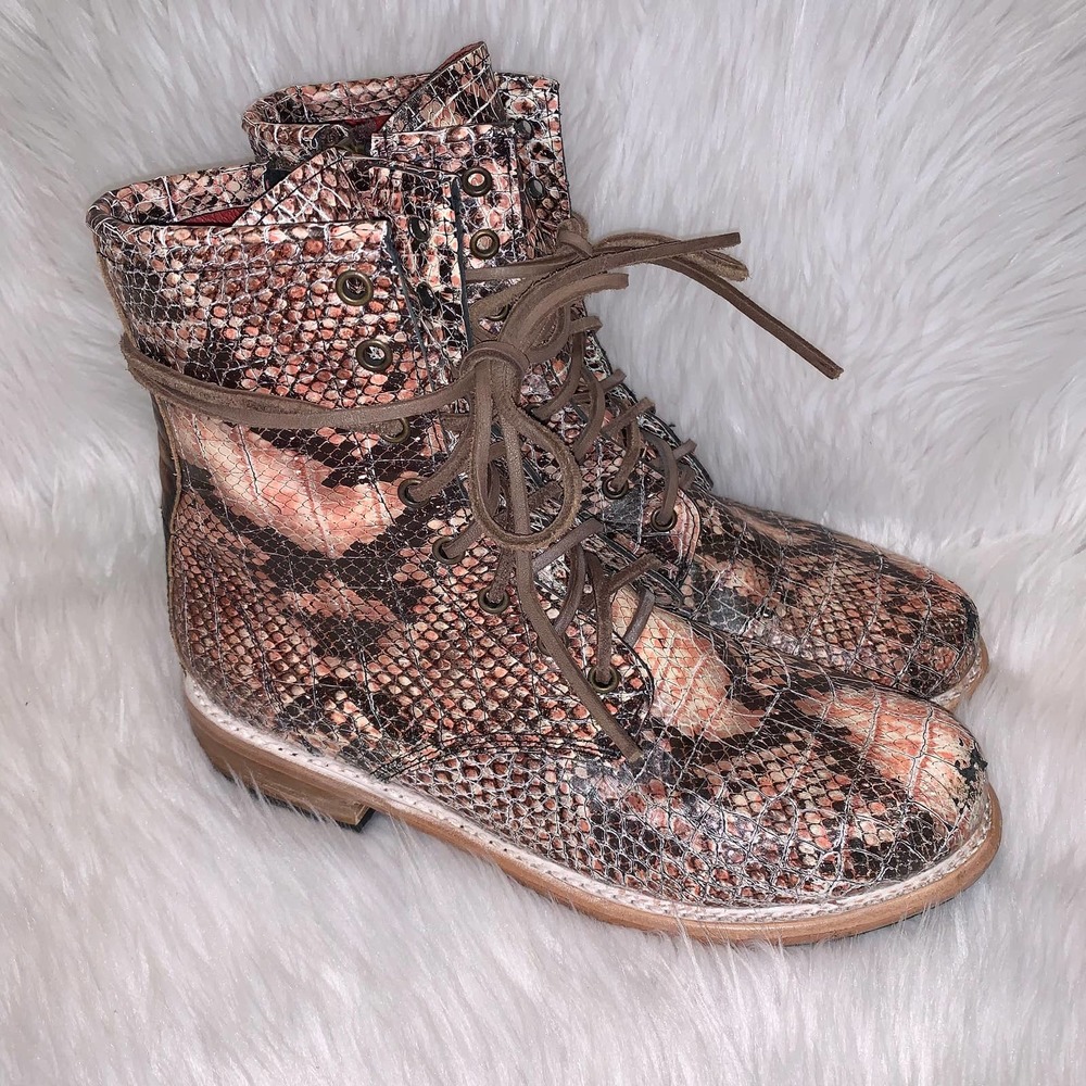 RARE Freebird Manchester Leather Combat Boots, Pink Snake - Picture 3 of 11